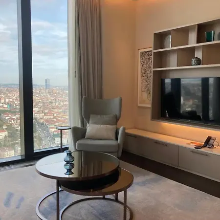 Διαμέρισμα Emaar Square *